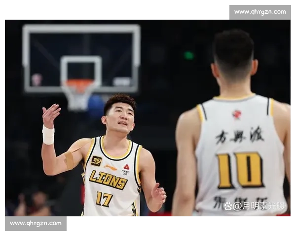 今日篮球激战精彩回顾各大联赛比分和关键表现解析